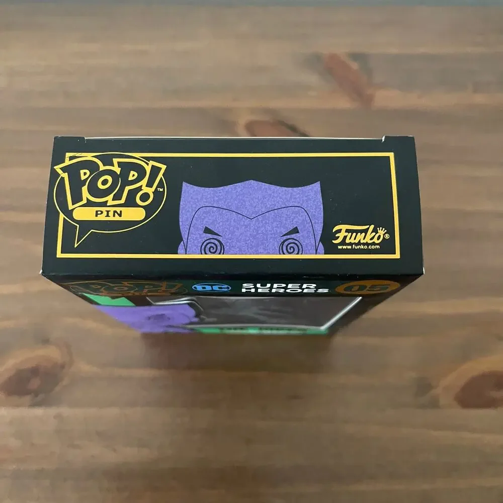 Funko Pop! Pins Joker Glitter 05 DC Super Heroes